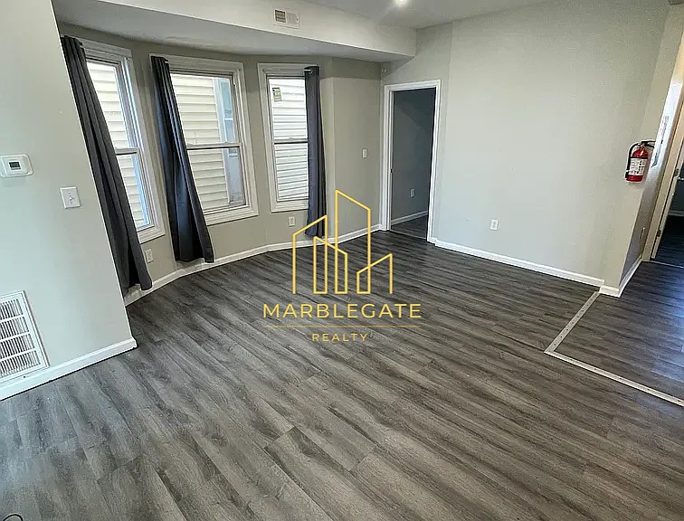 220 N 5th St #22 — Photo 3