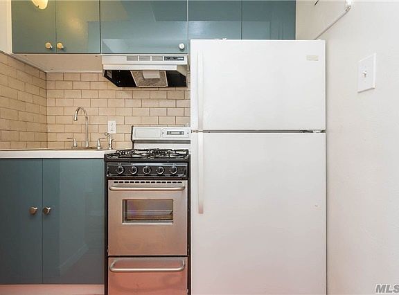 5th image of 5022 40th St APT 3D