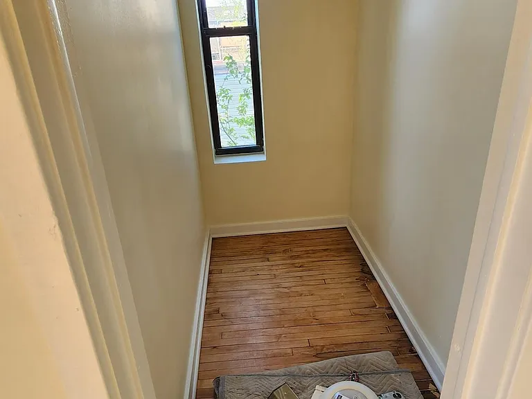 2142 S Albany Ave #3F — Photo 10