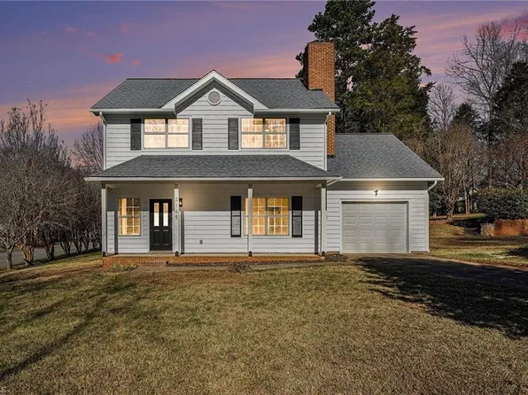 3165 Hickory Ridge Dr, Winston Salem, NC 27127