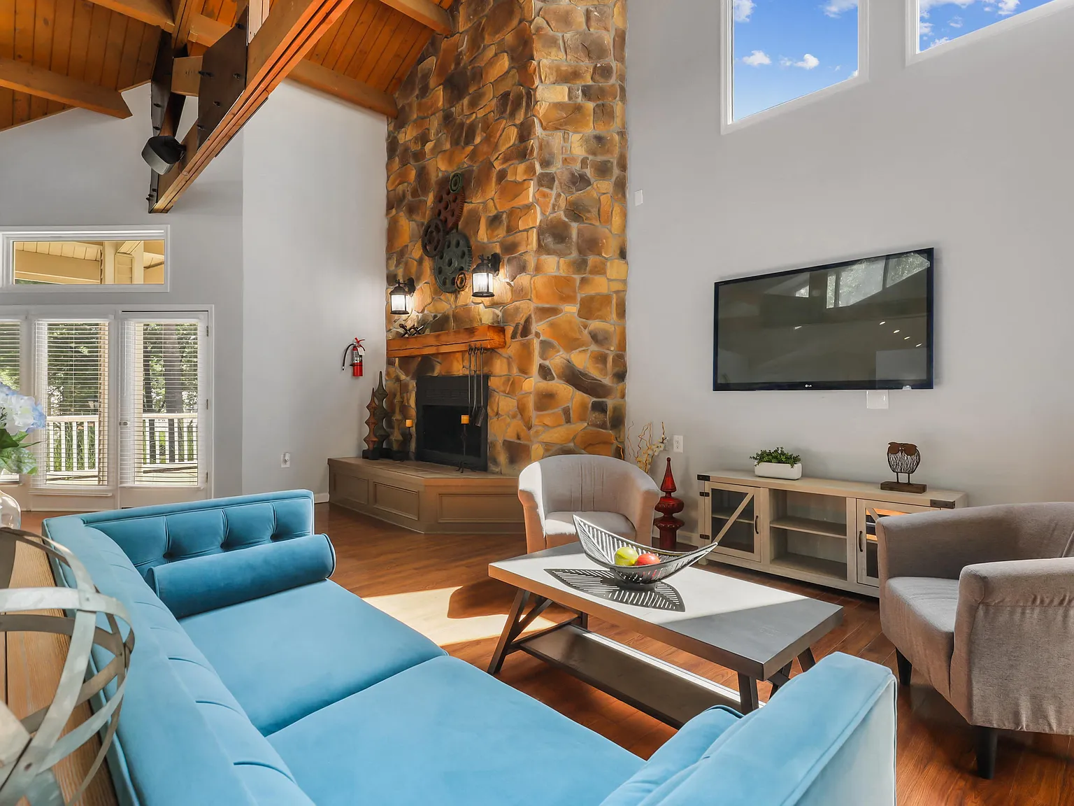Stonecreek Club Apartments — Photo 3