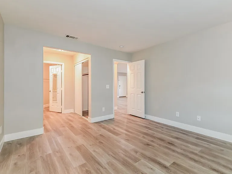 1079 Harpy Eagle Ave — Photo 14