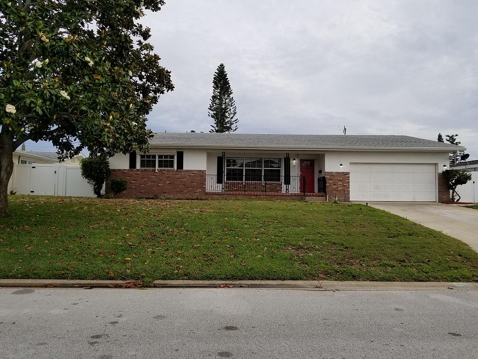 1st image of 330 Emory Dr