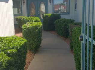 10712 Vista Alegre Dr, El Paso, TX 79935