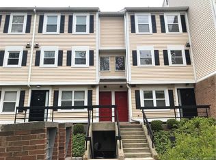 41 Highland Rd #41, Stamford, CT 06902