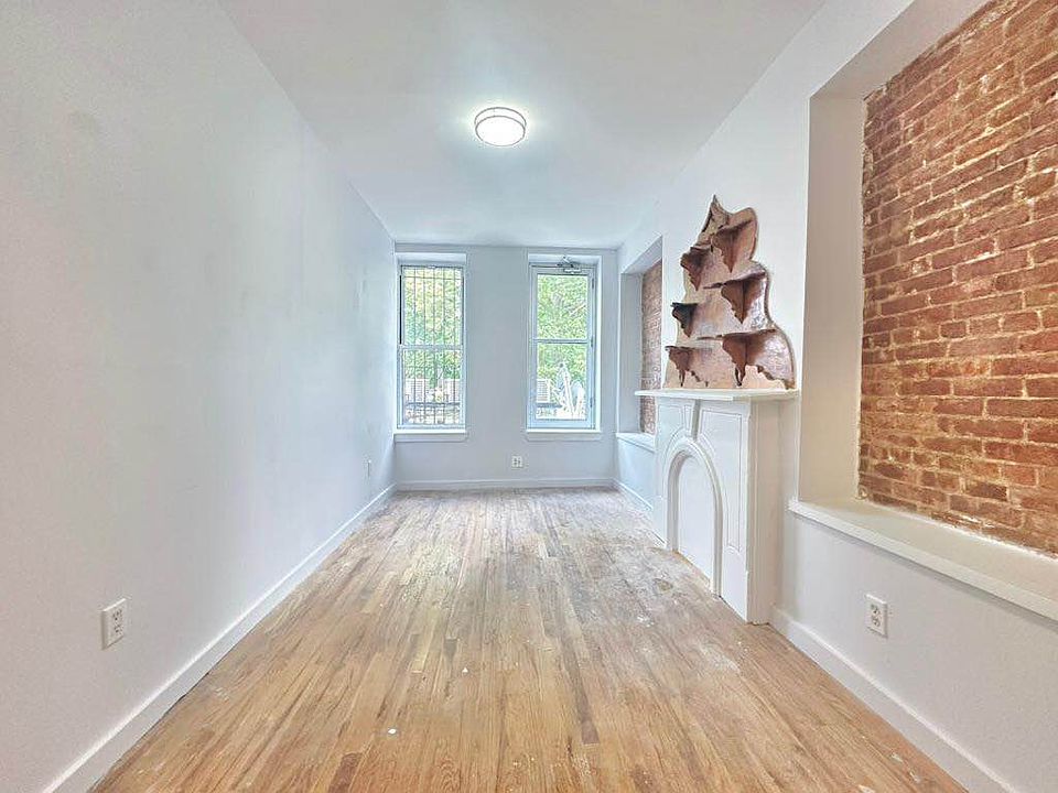 1st image of 1088 Bedford Ave APT 1