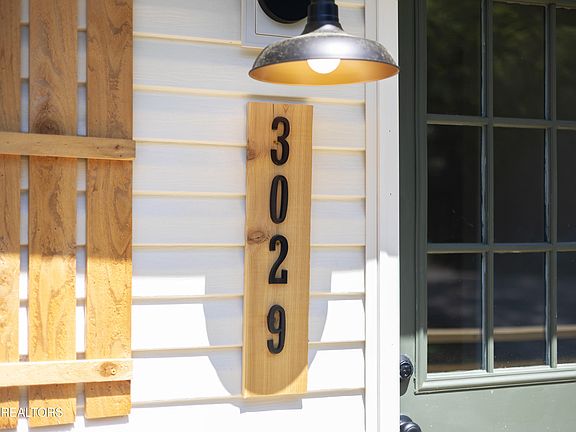 4th image of 3029 Lay Ave