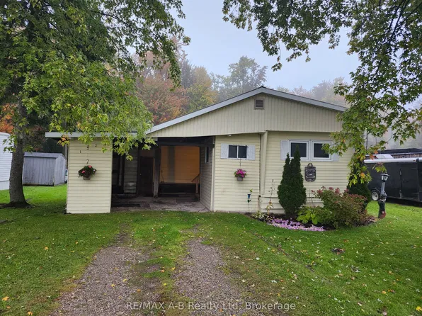132 Ash St, Stratford, ON N5A 1M6