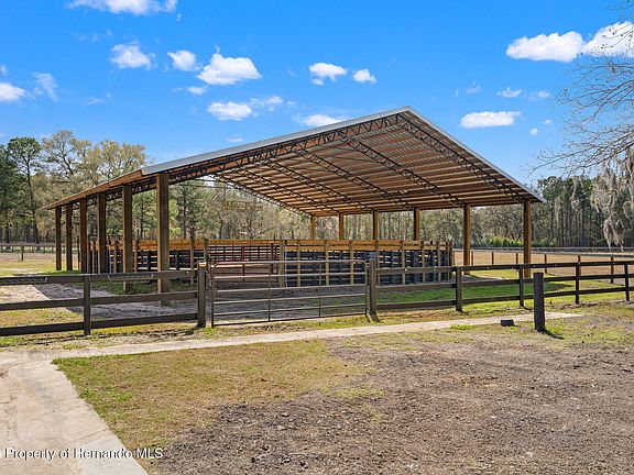 5th image of 3431 Saturn Rd