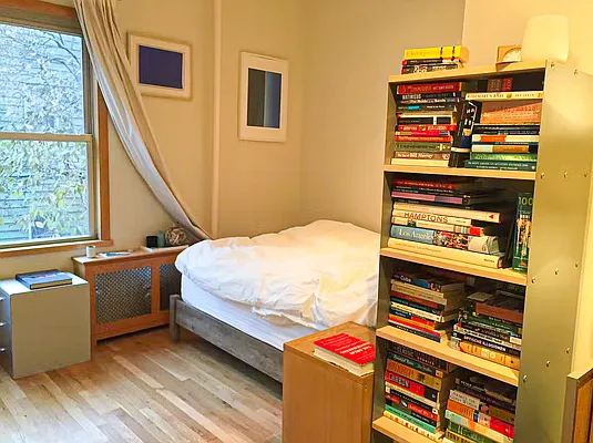 Rented by Sidewalk Realty LLC | media 2