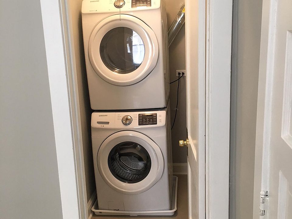 In-Unit Washer/Dryer
