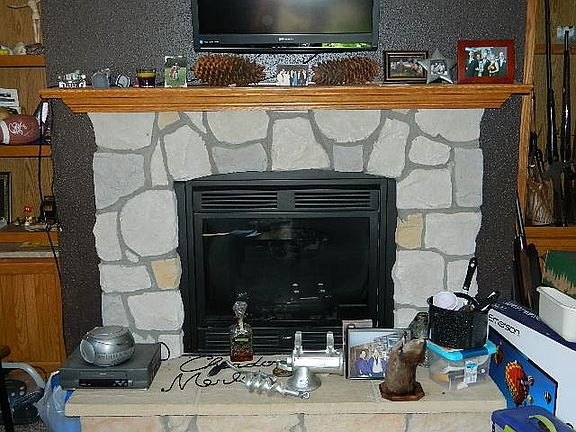 3rd image of 12364 N Us Highway 63