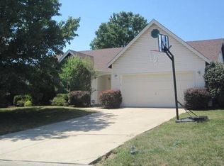 20 Green Pines Cir, Saint Peters, MO 63376