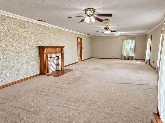 5th image of 917 16th St