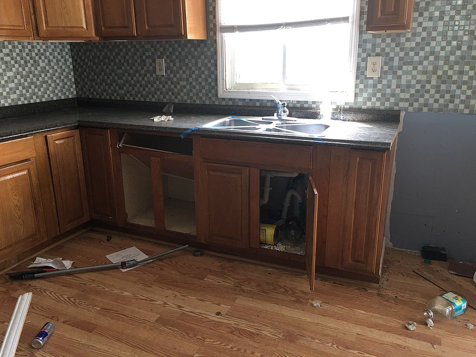2nd image of 9 Kestrel St