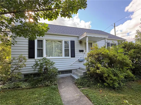 267 Walnut St, Corning, NY 14830