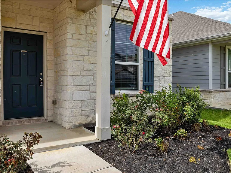 23834 Thistle Spud Ln — Photo 3