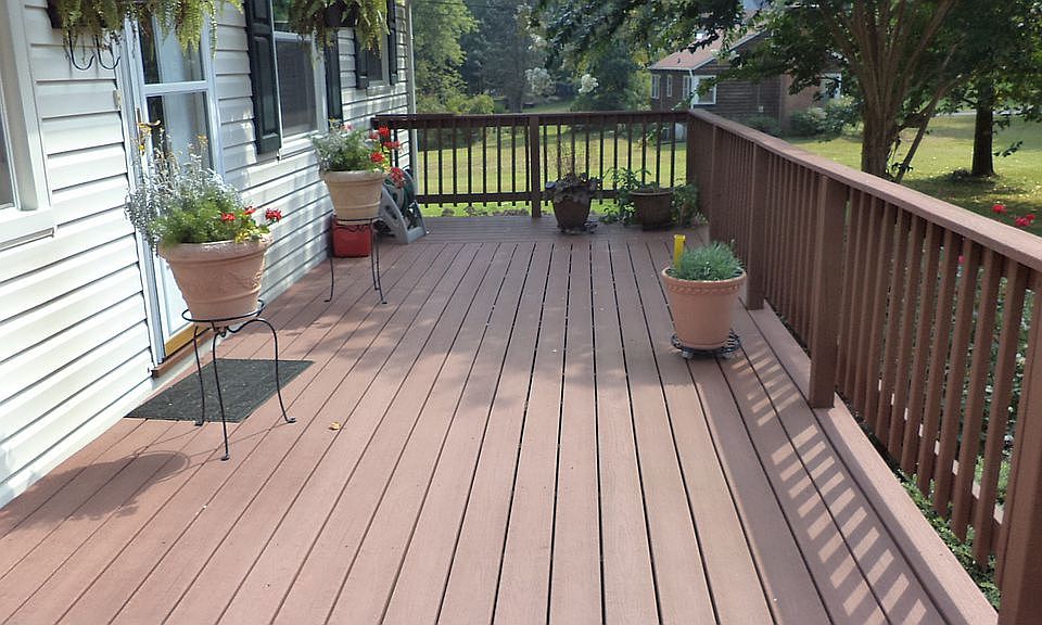 Front Deck Trex material