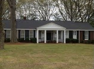 1005 E College St, Griffin, GA 30224