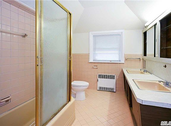 3rd image of 1193 Beach 9 St #9