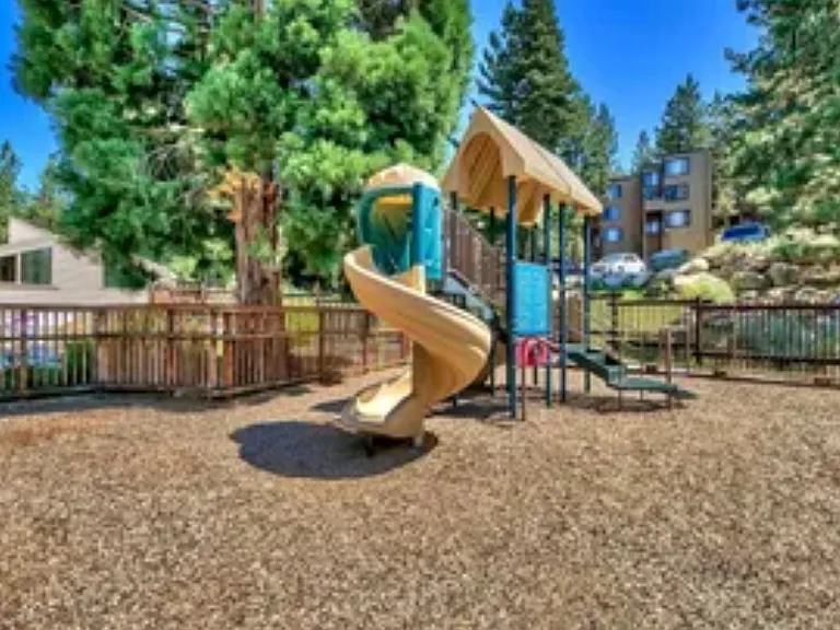 179A Tahoma Cir #179A — Photo 41