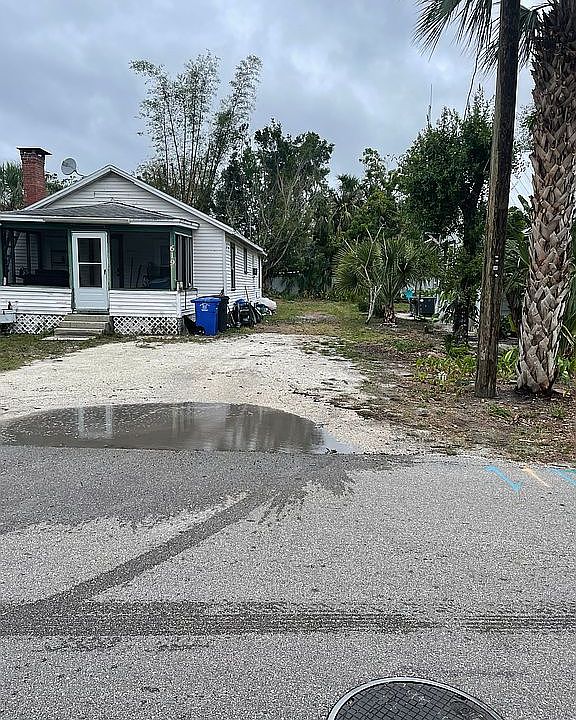 2nd image of 619 Veronica S Shoemaker Blvd