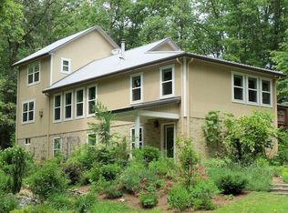 1402 Desert Rd, Reva, VA 22735