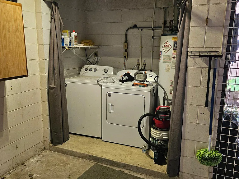 garage with washer and dryer