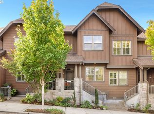 10376 SW Taylor St, Portland, OR 97225