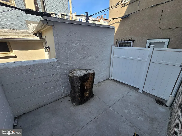 712 S Randolph St — Photo 7
