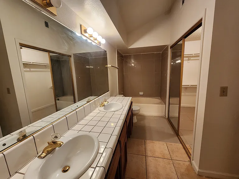21251 Conklin Blvd — Photo 22