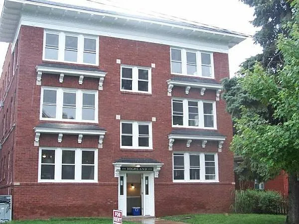 3751 Washington St #9 — Photo 12