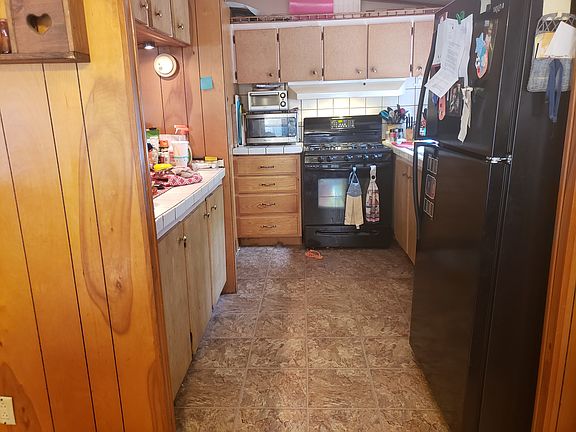 5th image of 312 Ashwood Dr