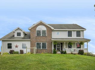 14200 40th Ave, Coopersville, MI 49404