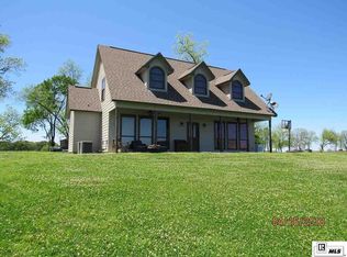 141 Red Robin Rd, Saint Joseph, LA 71366