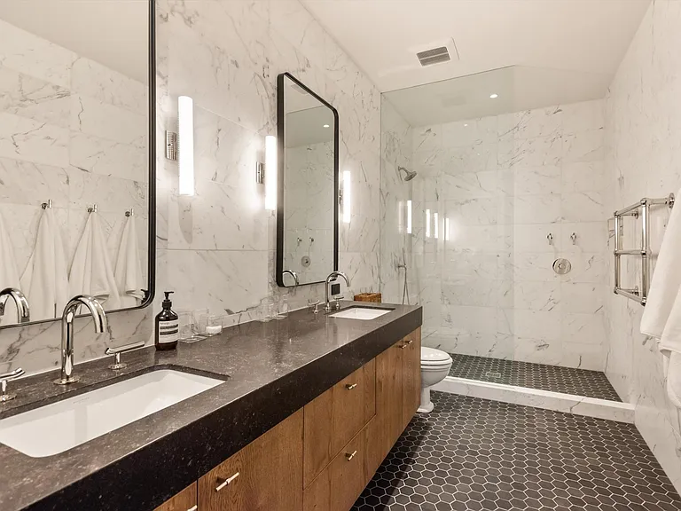 379 Divide Dr — Photo 26