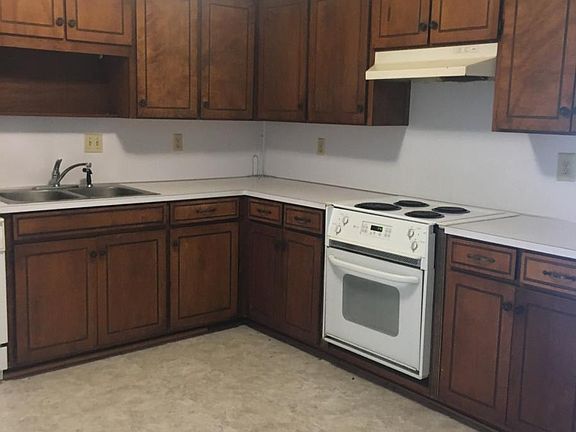 5th image of 6242 Olde Towne Dr