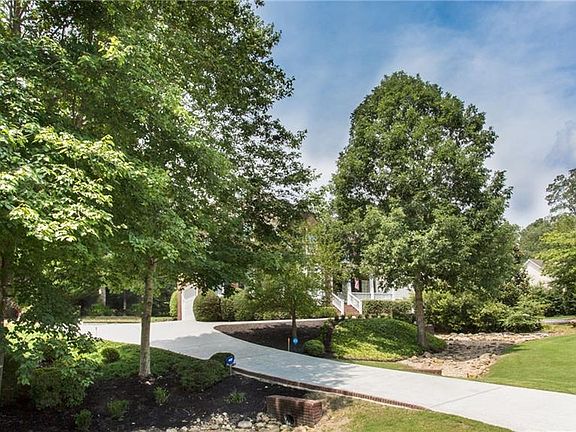 4th image of 3643 Galdway Dr