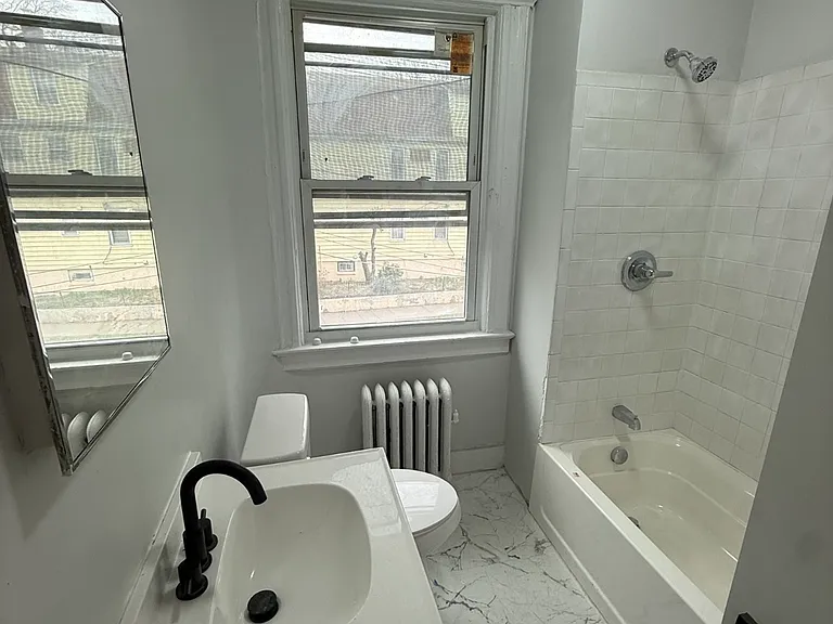 539 Scotland Rd #102 — Photo 2