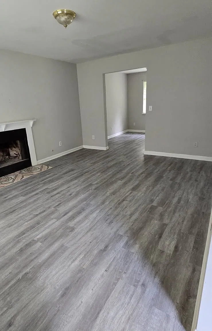 4 bed, 2.5 bath, 1800 sqft, $1,850 — Photo 2