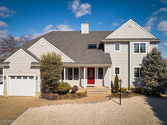 4th image of 38 Bay Point Dr