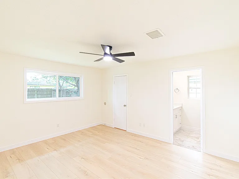13619 Elm Ct — Photo 19
