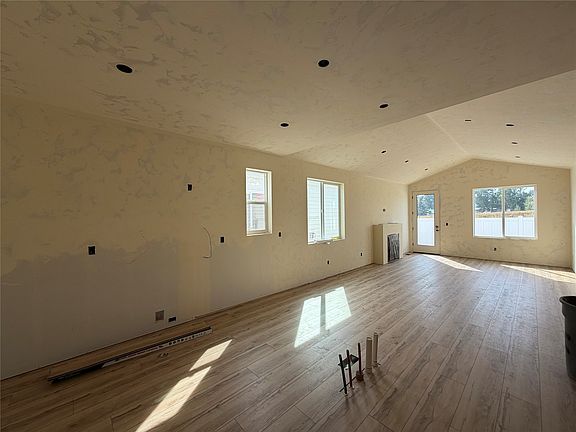 2nd image of 228 Northridge Way