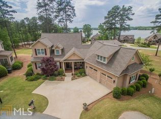 1071 Emerald View Dr, Greensboro, GA 30642