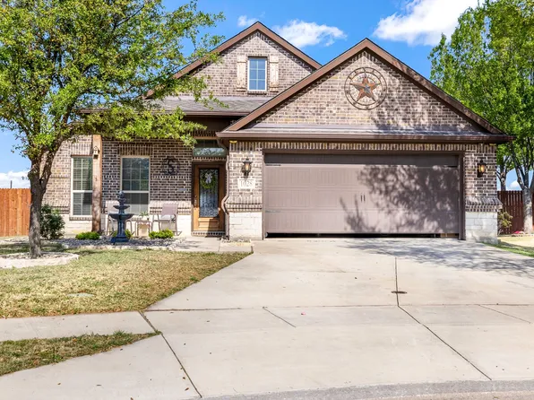 1028 Crest Meadow Dr, Haslet, TX 76052