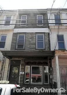 1st image of 536 E Pine St