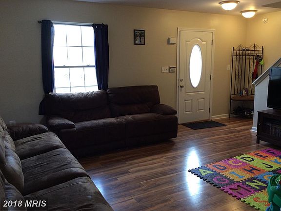 2nd image of 54 Red Bird Ln