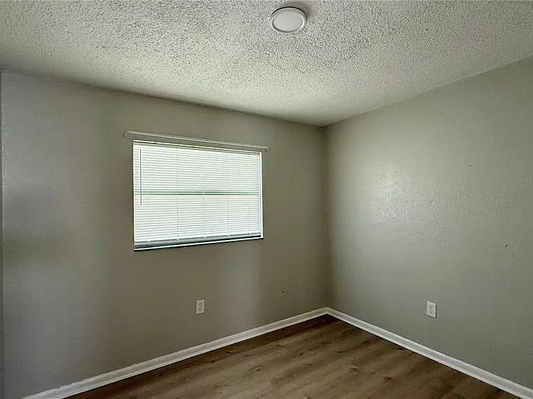 205 Mill St — Photo 9