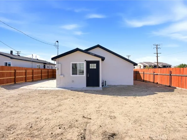 2484 Nadean, Mojave, CA 93501