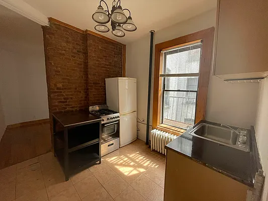 Rented by LG Fairmont Group | media 10